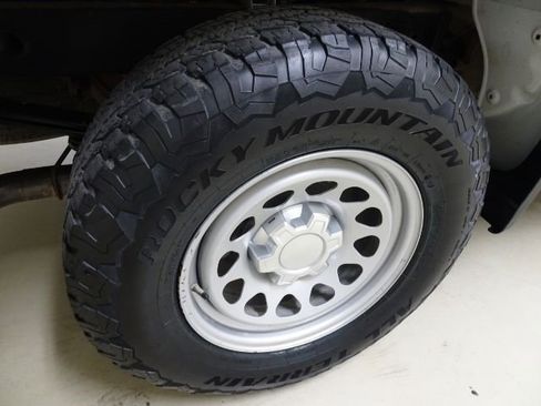 Used 2021 Chevrolet Silverado 1500 W/T w/ WT Convenience Package image 7