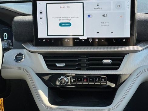 New 2026 Ford Explorer Active w/ Active Comfort Package image 9