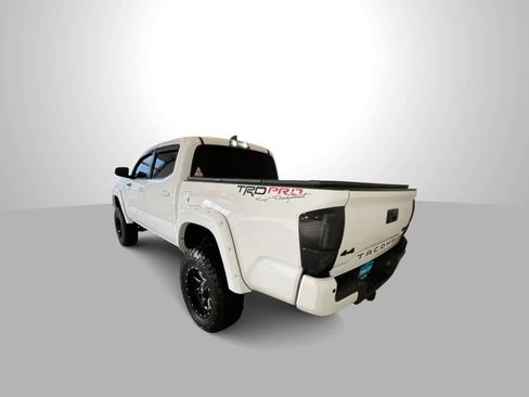 Used 2019 Toyota Tacoma TRD Pro image 6
