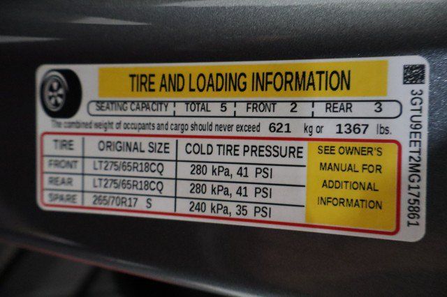 Used 2021 GMC Sierra 1500 AT4 w/ AT4 Premium Package AWD/4WD image 98