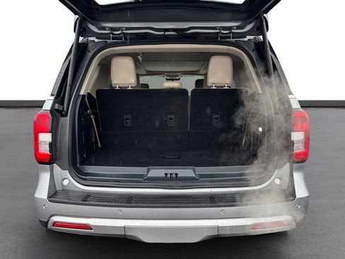 Used 2023 Ford Expedition XLT image 24