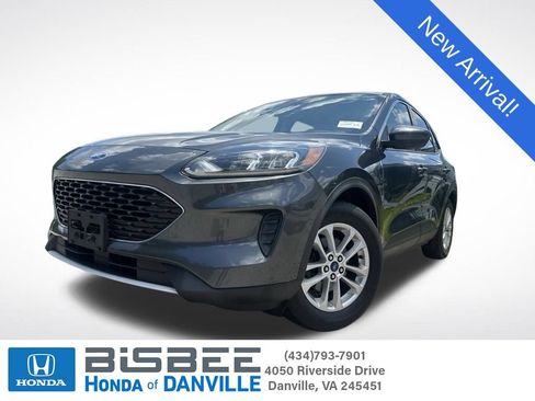 Used 2020 Ford Escape SE FWD image 1