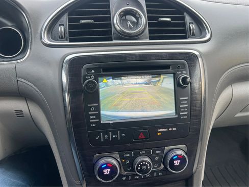 Used 2017 Buick Enclave Convenience FWD image 30