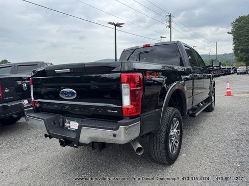 Used 2017 Ford F250 Lariat w/ Lariat Value Package AWD/4WD image 8