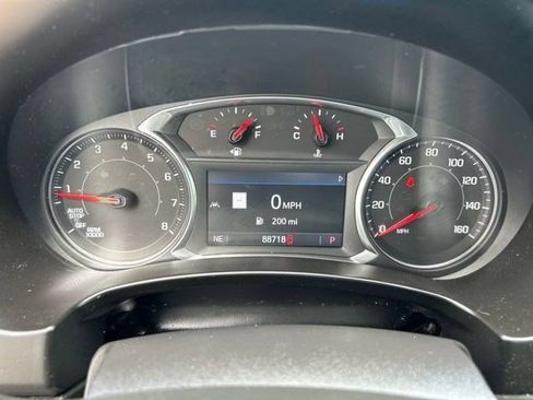 Used 2024 GMC Terrain SLE w/ Driver Convenience Package FWD image 15