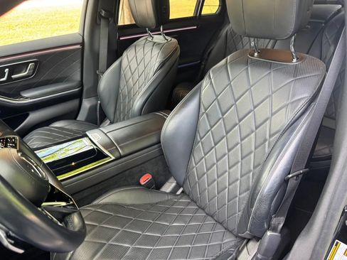 Used 2021 Mercedes-Benz S 580 4MATIC Sedan w/ AMG Line image 16