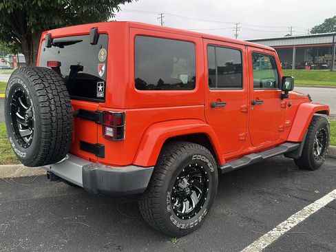 Used 2015 Jeep Wrangler Unlimited Sahara w/ Trailer Tow Group AWD/4WD image 6