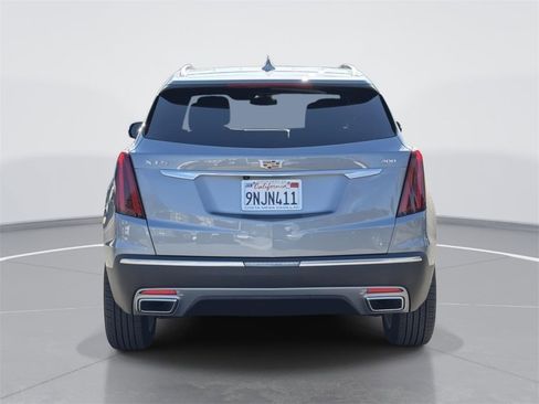 Used 2025 Cadillac XT5 Premium Luxury image 4