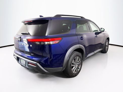 Used 2024 Nissan Pathfinder SV FWD image 9