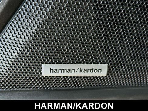 Certified 2025 Subaru Outback Onyx Edition XT image 7