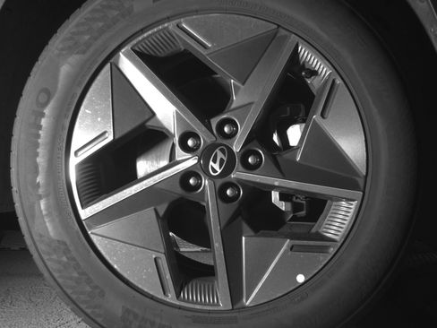 Used 2025 Hyundai Tucson SEL image 13