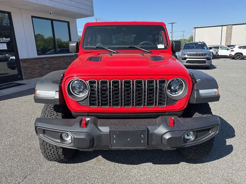 Used 2025 Jeep Wrangler Unlimited Rubicon image 10