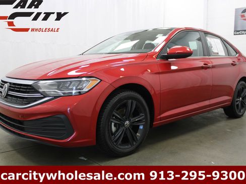 Used 2023 Volkswagen Jetta SE FWD image 1