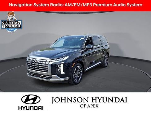 Used 2024 Hyundai Palisade Calligraphy AWD/4WD image 3