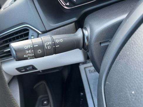 Used 2018 Honda Accord EX image 16