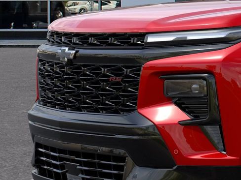 New 2027 Chevrolet Traverse RS w/ LPO, Floor Liner Package FWD image 13