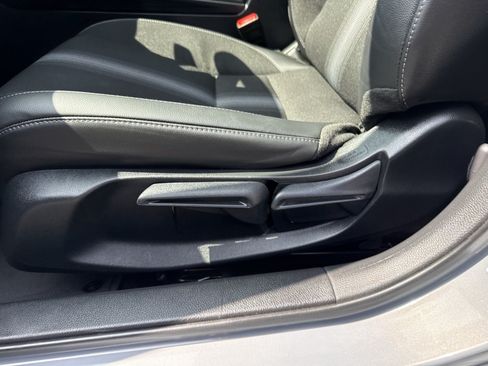 Used 2025 Honda Civic Sport image 21