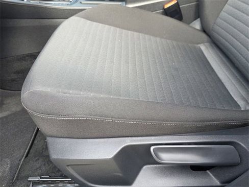 Used 2025 Volkswagen Jetta S image 17