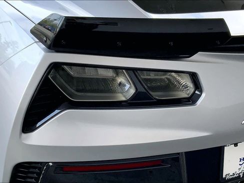 Used 2016 Chevrolet Corvette Z06 w/ 3LZ Preferred Equipment Group image 26