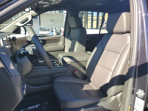 New 2026 Chevrolet Tahoe LT w/ Comfort Package image 19