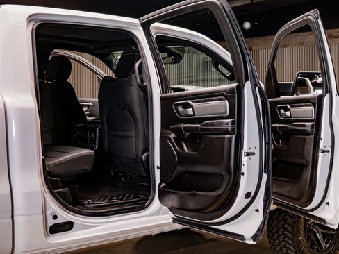 Used 2022 RAM 1500 Big Horn image 33
