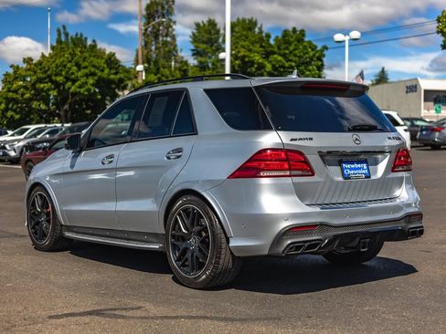 Used 2016 Mercedes-Benz GLE 63 AMG S image 9