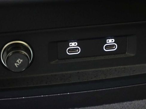 Used 2022 Audi Q8 Prestige w/ Prestige Package image 33