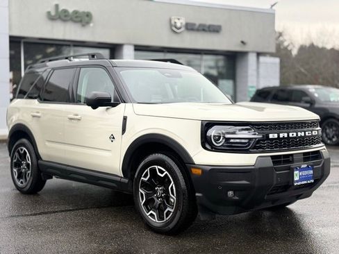 Used 2025 Ford Bronco Sport Outer Banks w/ Outer Banks Tech Package+ image 8