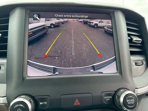Used 2021 RAM 1500 Big Horn AWD/4WD image 17