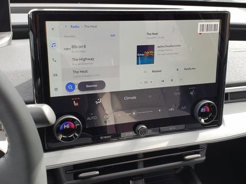 New 2026 Subaru Solterra Premium w/ Premium Convenience Package image 10