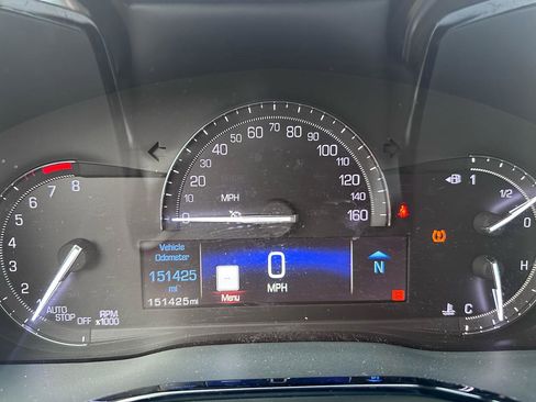 Used 2017 Cadillac XT5 Luxury w/ Driver Awareness Package image 22