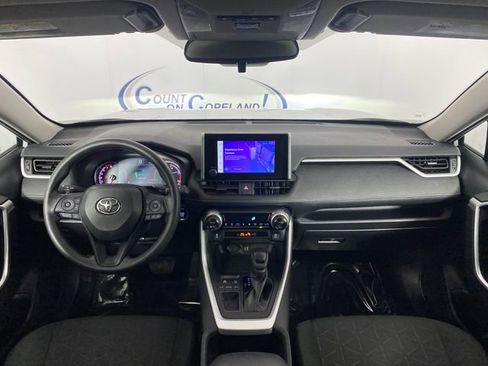 Used 2024 Toyota RAV4 XLE image 12