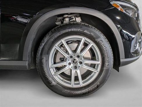 Certified 2025 Mercedes-Benz GLC 300 4MATIC image 24