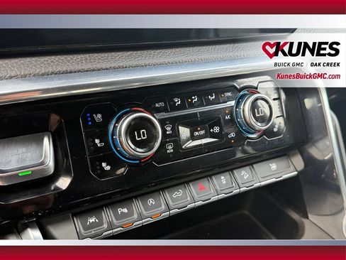 Used 2024 GMC Sierra 1500 Denali AWD/4WD image 28