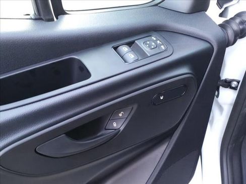 Used 2024 Mercedes-Benz Sprinter 2500 image 12