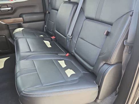 Certified 2021 Chevrolet Silverado 1500 High Country w/ Technology Package AWD/4WD image 40