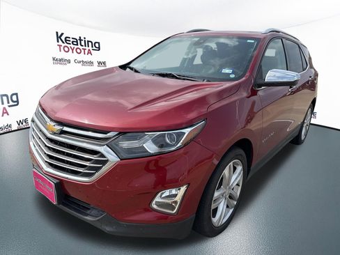 Used 2018 Chevrolet Equinox Premier FWD image 3