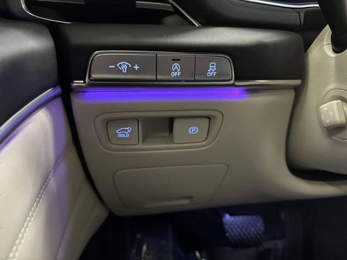 Used 2024 Genesis GV80 3.5T w/ Prestige Package image 28