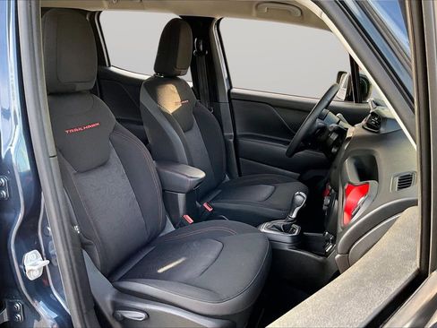 Certified 2023 Jeep Renegade Trailhawk image 23