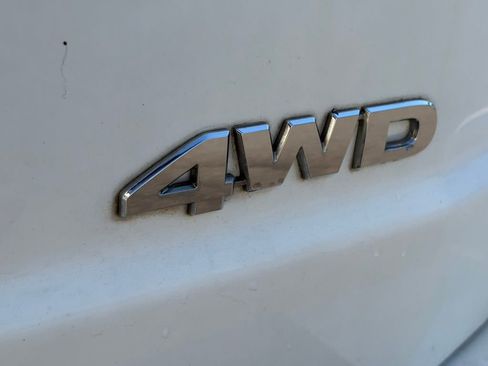 Used 2015 Honda Pilot LX image 5