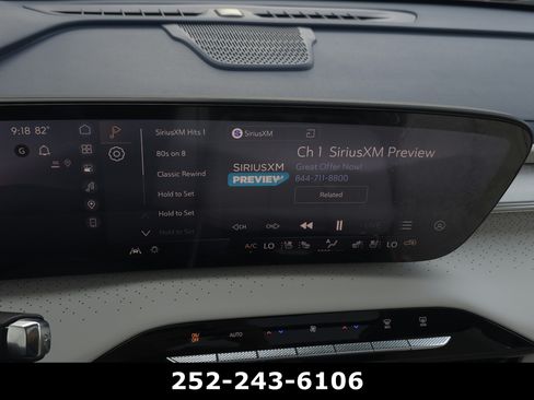 Used 2026 Buick Enclave Avenir w/ Super Cruise Package FWD image 21