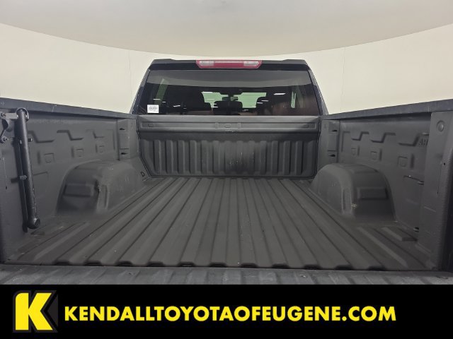 Used 2021 GMC Sierra 1500 Elevation w/ LPO, Elevation Black Package AWD/4WD image 15