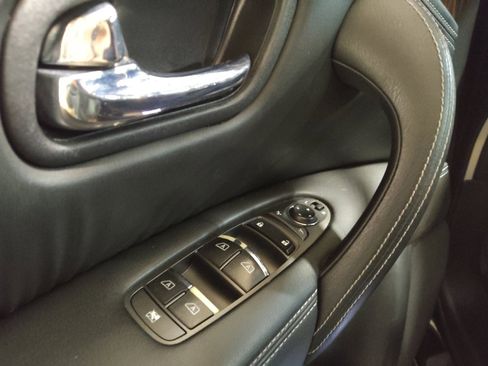 Used 2018 Nissan Armada SL w/ Premium Package image 27