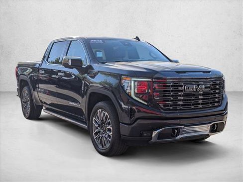 Used 2023 GMC Sierra 1500 Denali Ultimate AWD/4WD image 3