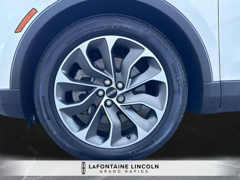 Certified 2023 Lincoln Nautilus Reserve AWD/4WD image 34