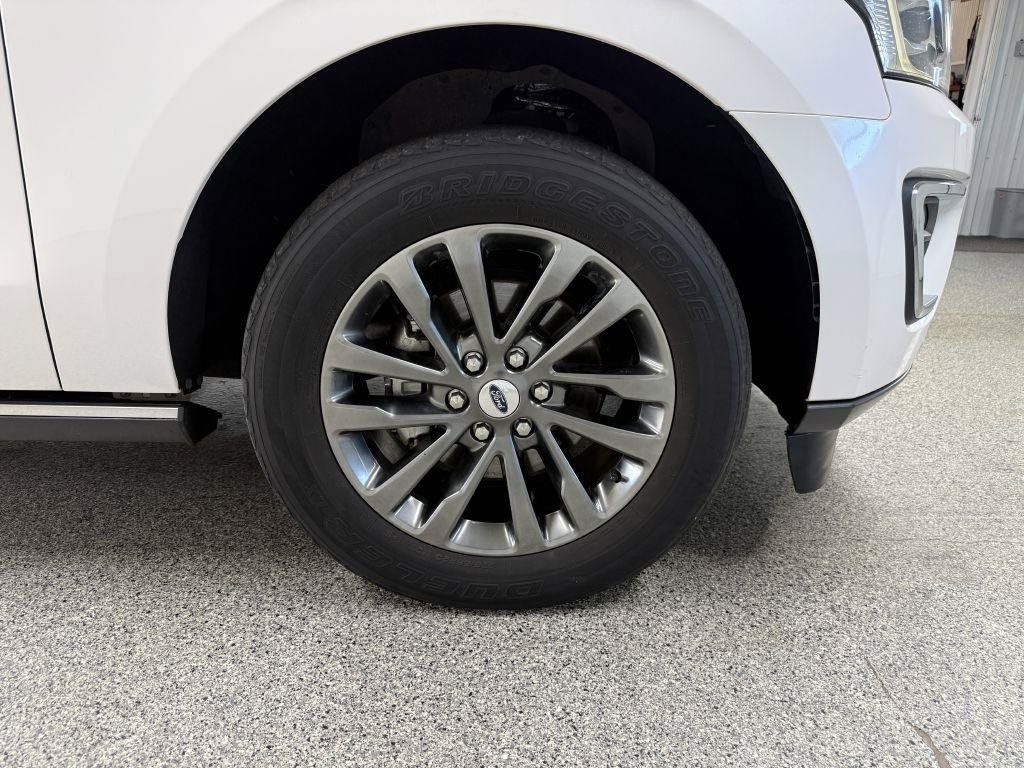Used 2019 Ford Expedition Max Limited w/ Equipment Group 301A AWD/4WD image 42