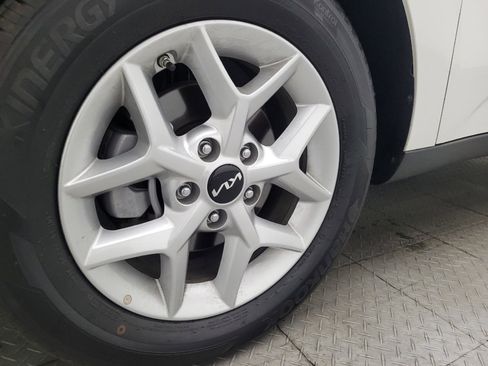 Used 2025 Kia Soul LX w/ LX Technology Package image 31