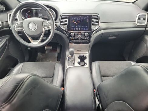 Used 2019 Jeep Grand Cherokee Altitude AWD/4WD image 9