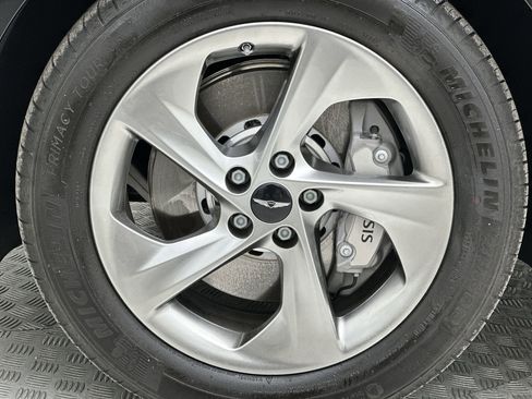 Certified 2026 Genesis GV70 2.5T image 10