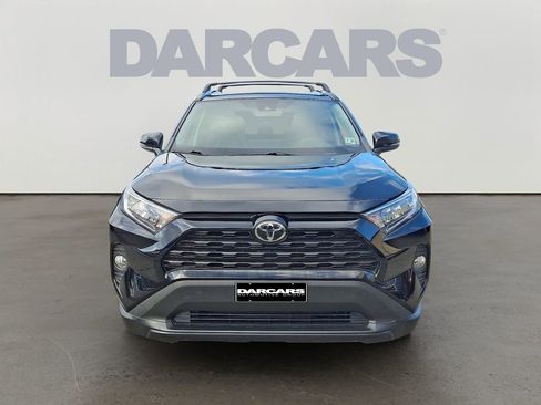 Used 2021 Toyota RAV4 XLE Premium image 2